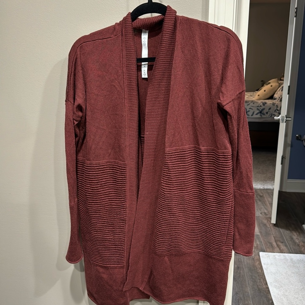 Lululemon cardigan